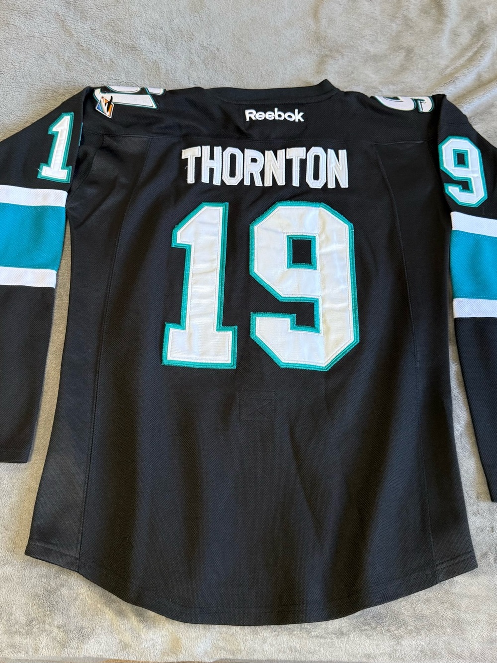 San Jose Sharks Jersey NHL Hockey Thornton reebok size 48